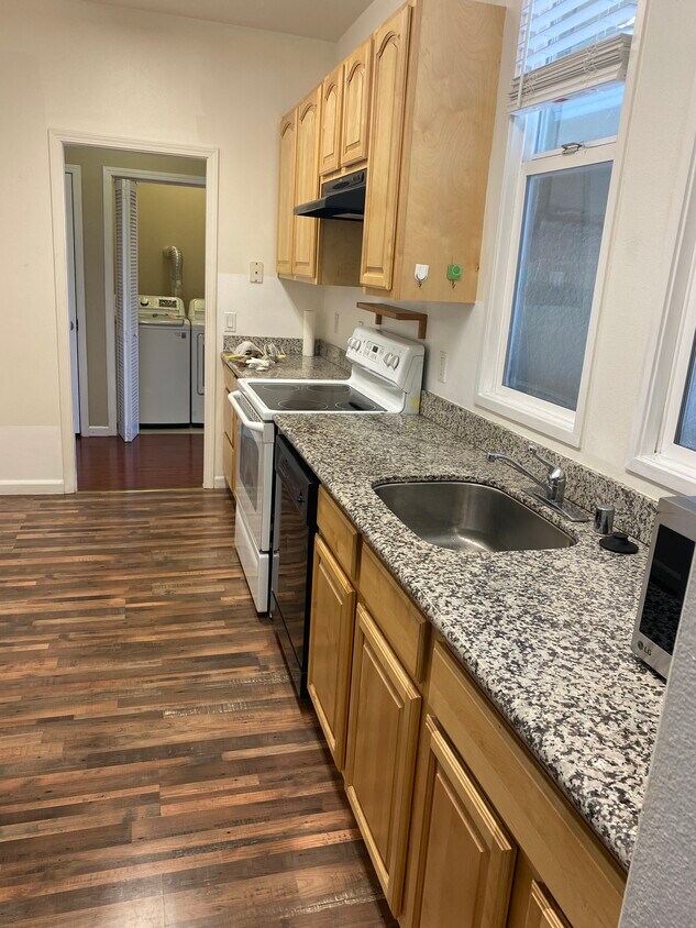 2445 Telegraph Ave, Oakland, CA 94612 Apartments in Oakland, CA