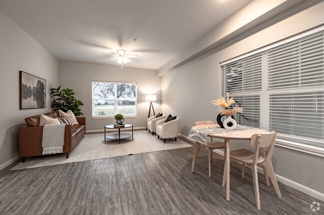 Interior Photo - Canopy at Wylie