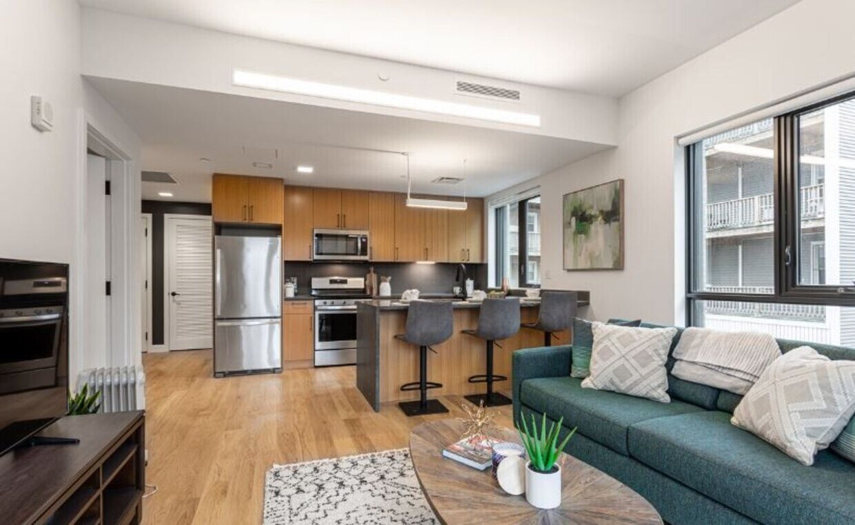 Foto principal - 629 Highland Ave
