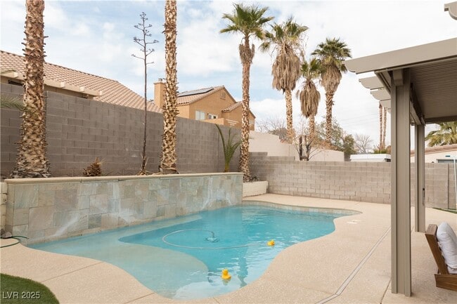 Building Photo - 609 Pimlico Dr