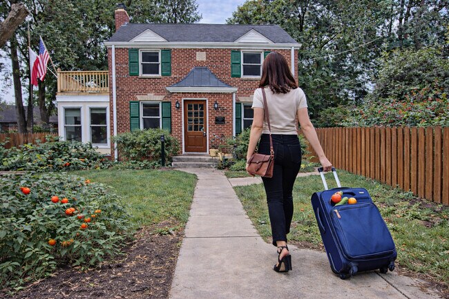 Foto del edificio - 2102 Windham Ln