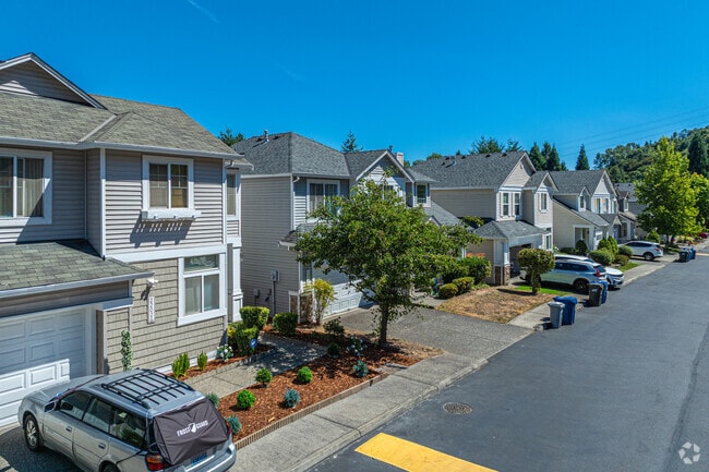 Building Photo - The Reserve at Riverview