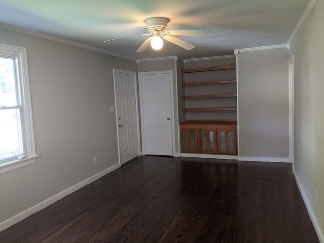 Foto del edificio - Charming 3-Bedroom Home in the Heart of th...