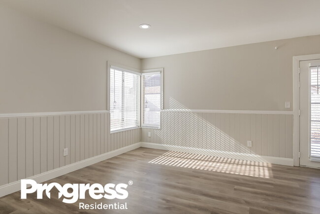Building Photo - 7049 Harbor View Dr