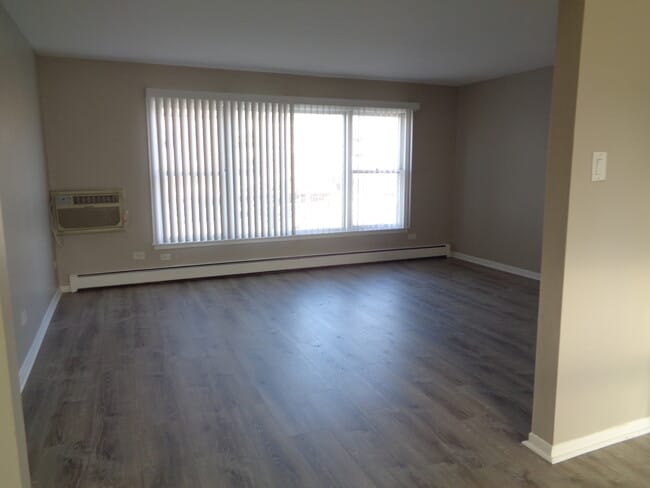 Building Photo - 8701 S 81st Ct