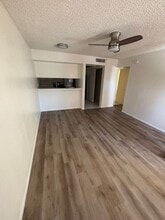 Building Photo - 1201 S McClintock Dr