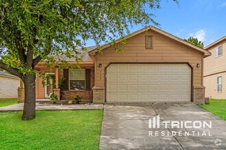 Building Photo - 353 Willow View