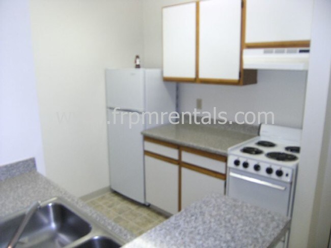 Foto del edificio - 870 W Belmont St