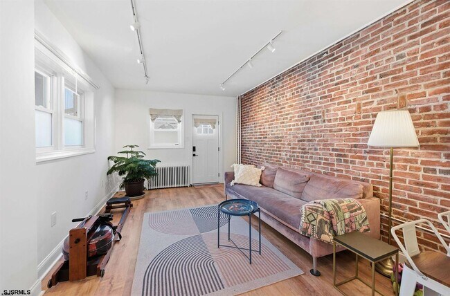 Foto del edificio - 3 S Montpelier Ave
