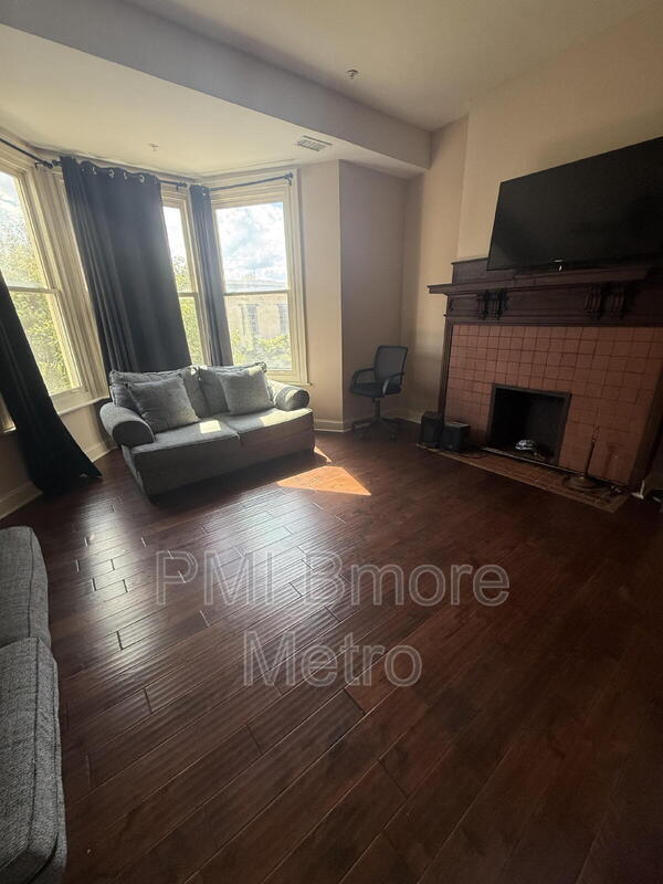 Building Photo - 7 N Potomac St