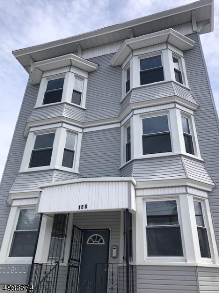 Primary Photo - 168 Sherman Ave