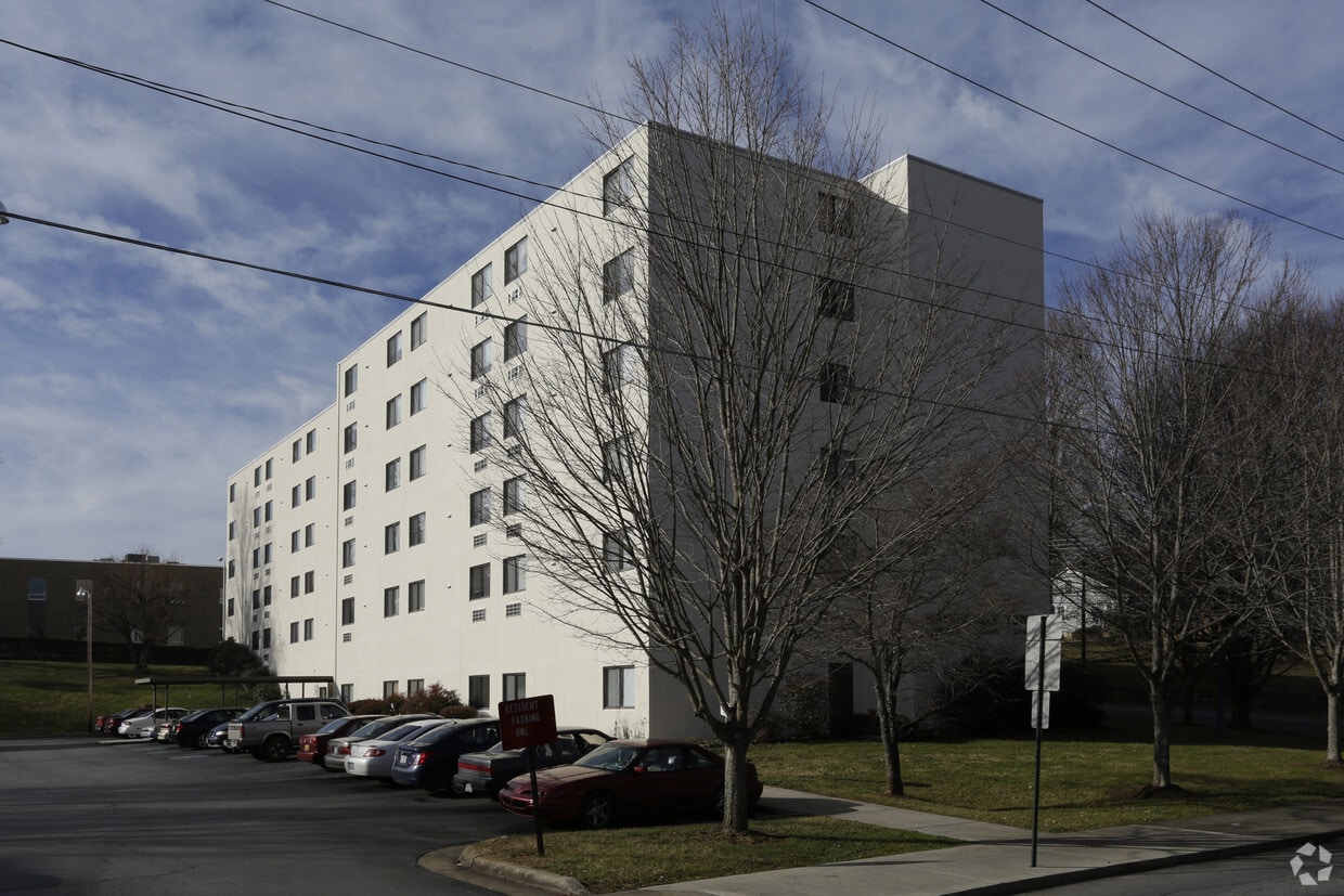 Primary Photo - Waynesville Tower
