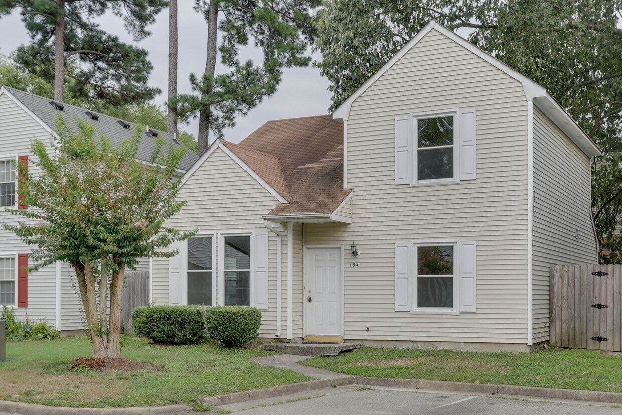 194 Old Bridge Rd, Newport News, VA 23608 House Rental in Newport
