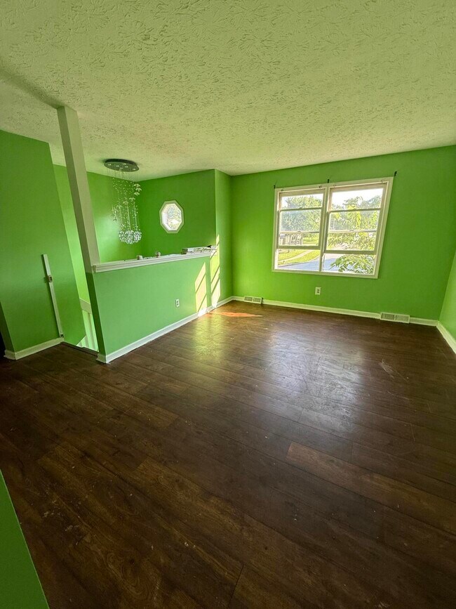 Foto del edificio - 478 Grayson Lake Dr