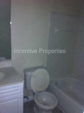 Foto del edificio - 12409 Oak Cedar Pl