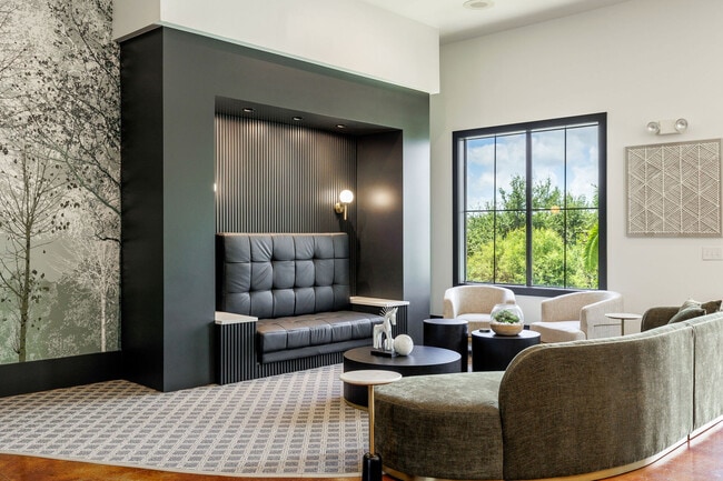 Building Photo - Lantana Hills