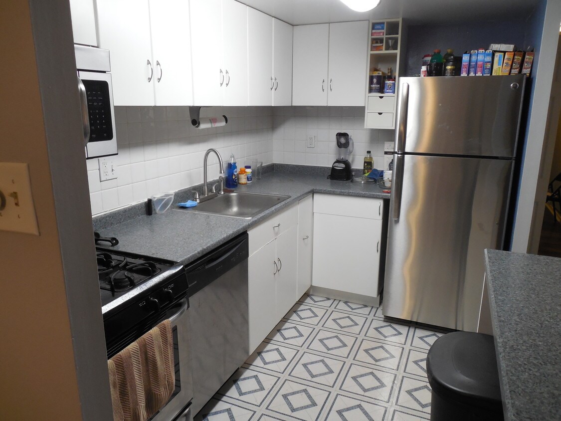 Foto principal - 249 Shawmont Ave