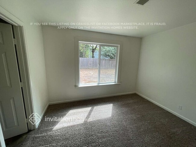 Foto del edificio - 1878 Southwood Dr