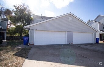 Building Photo - 1708 Jennifer Cir