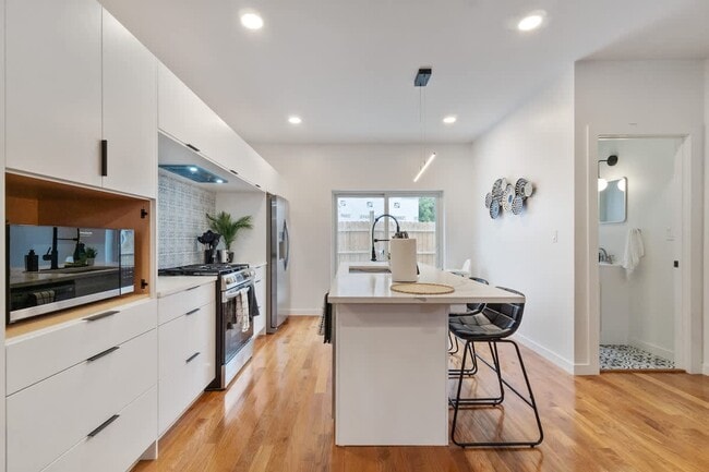 Isla de cocina - 1238 Butterfield Way