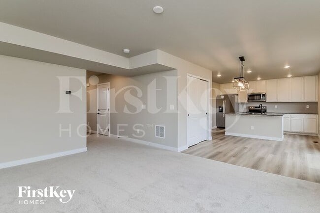 Building Photo - 10321 Luneth Dr