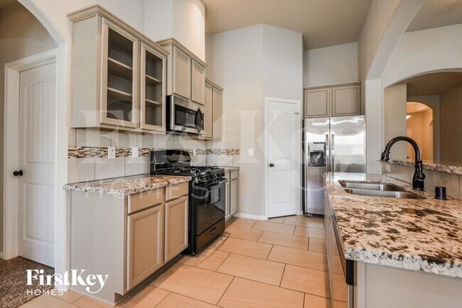 Foto del edificio - 29326 Buffalograss Ct