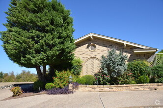 Building Photo - 4714 Ranch View Rd