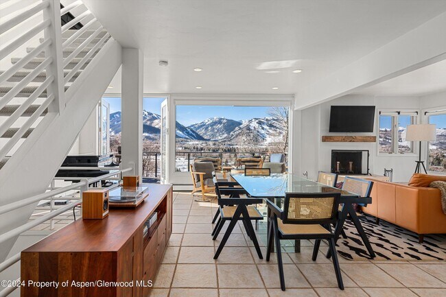 Building Photo - 182 Bennett Pl