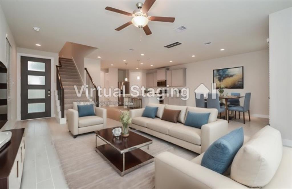 Foto principal - 9816 Rugged Oaks Dr