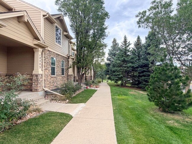 Building Photo - 12723 W Bowles Pl