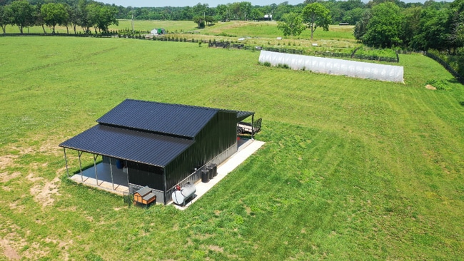 Building Photo - 5470 Germantown Rd