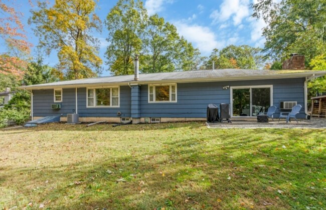 Foto del edificio - 1015 Buxton Rd