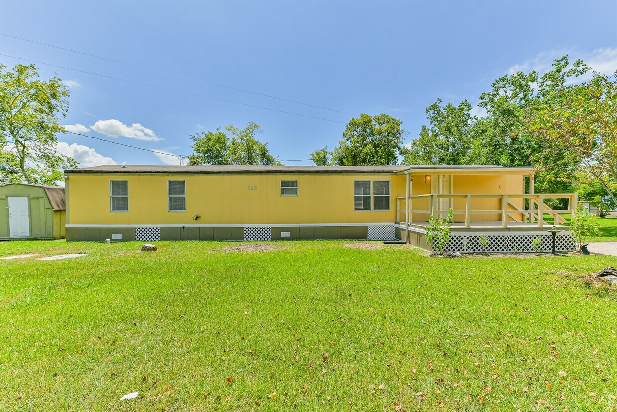 Primary Photo - 1749 Max Rd