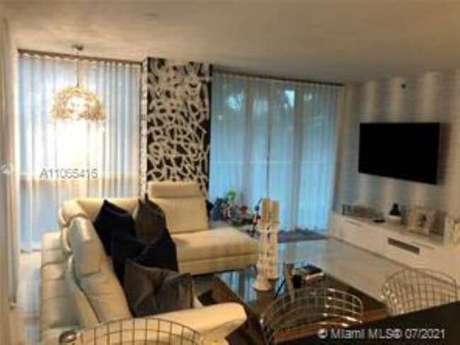 Foto del edificio - 500 Brickell Ave