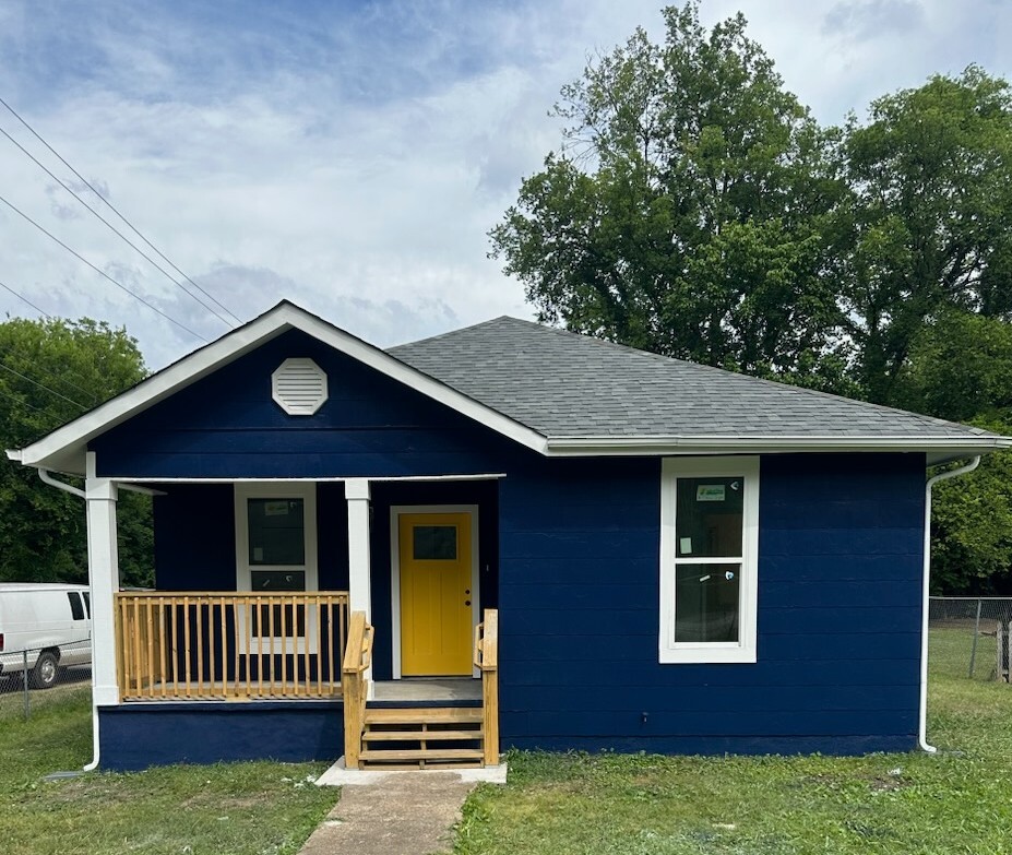 Primary Photo - 1814 Dodson Ave