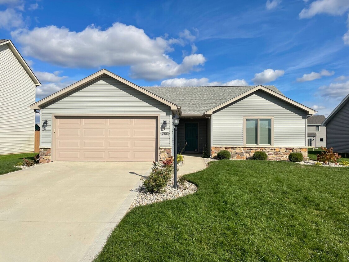 Foto principal - 2704 Stonecrop Road