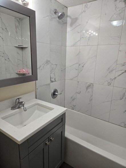 Foto del edificio - 685 Prospect Ave