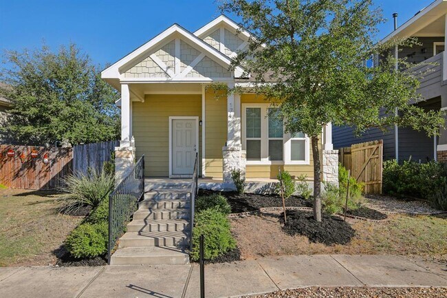 Building Photo - 174 Friendship Oak Dr