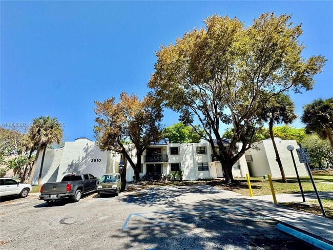 Foto del edificio - 3610 SW 114th Ave