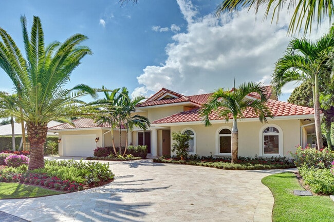 Building Photo - 2299 W Silver Palm Rd