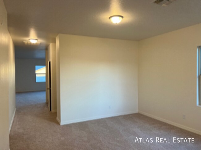 Foto del edificio - 231 N 201st Ave