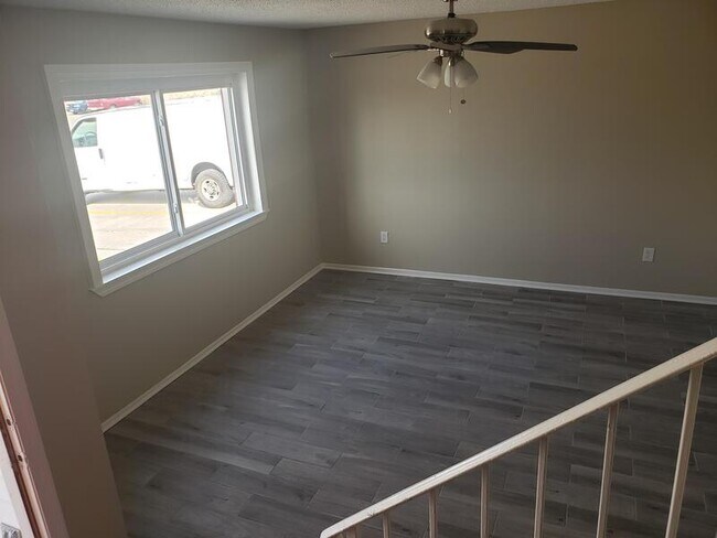 Foto del edificio - 3594 Friendswood Dr