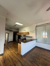 Interior Photo - 1322 W Broad St