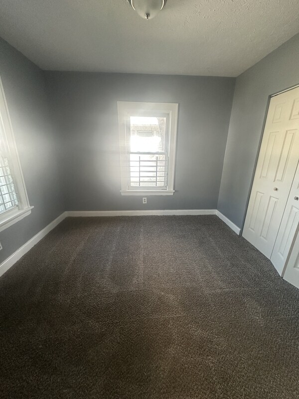 Foto del edificio - 10404 Grandview Ave