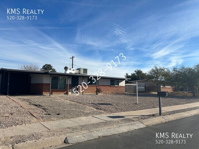Foto del edificio - 3 Bed / 2 bath Home - OWNER/AGENT