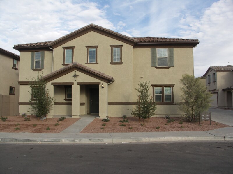 Foto principal - 2949 S Colorado St