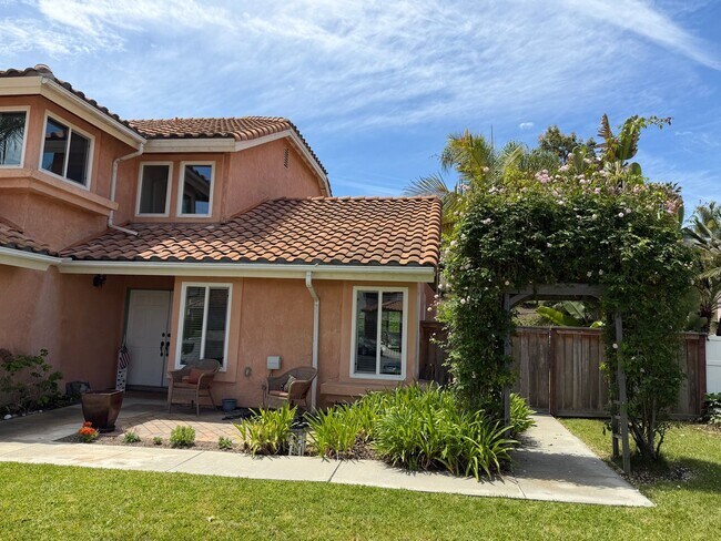 Foto del edificio - Beautiful 3 bed/3 bath In San Clemente