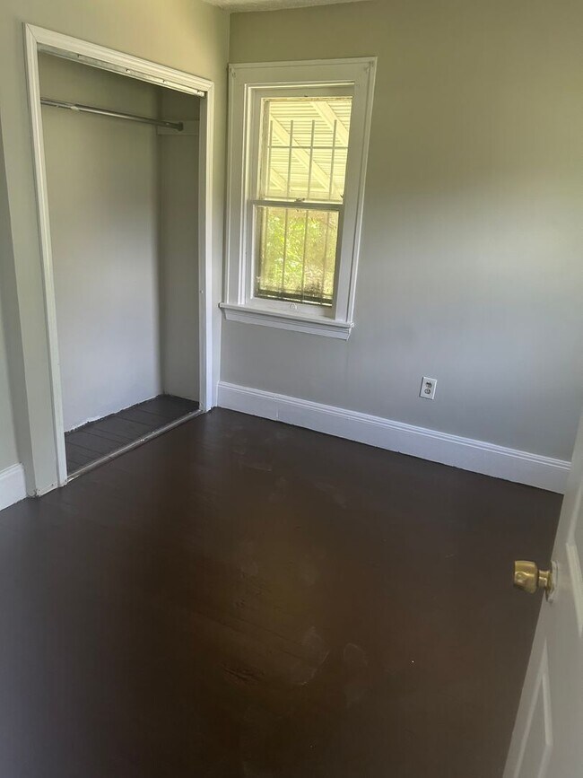 Foto del edificio - Section 8 Accepted! Cozy 3-bedroom home, p...