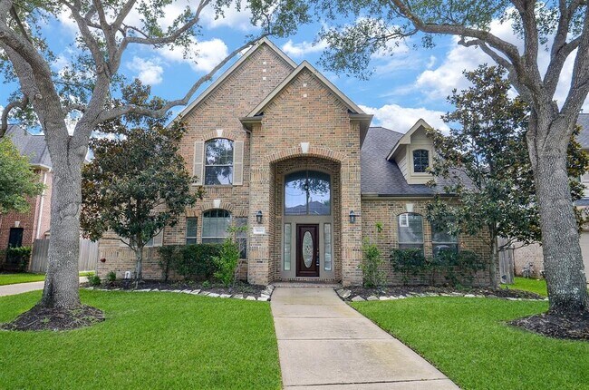Foto del edificio - 5615 Bent Arbor Ln