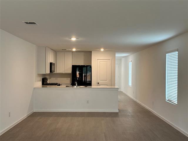 Building Photo - 1429 Erie Dr